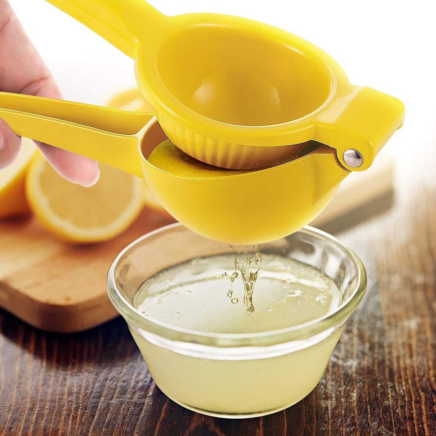 Premium Quality Metal Lemon Squeezer Handheld Juicer Presser Citrus Juice Lime - Homeware Discounts