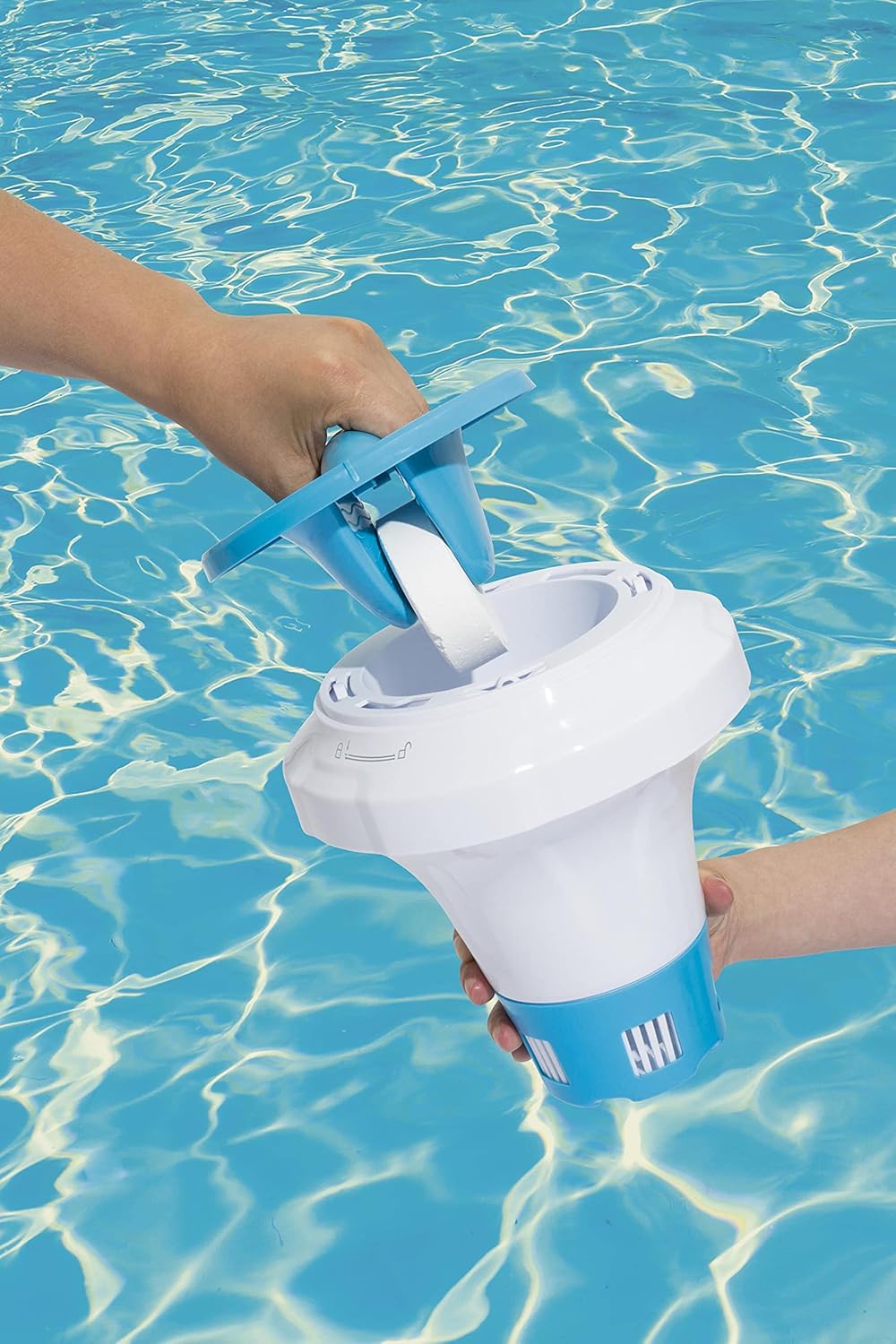 Bestway Flowclear Floating Pool Chemical Dispenser with ChemGuard Glove
