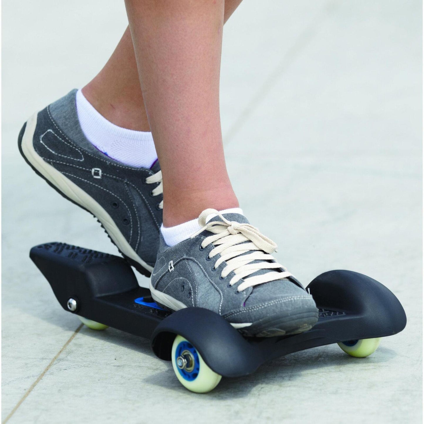 Mini Skate 3 Wheel Sole Skate board Outdoor Toy - Homeware Discounts
