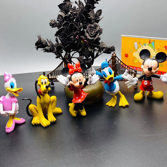 Mickey Mouse Minnie Donald Duck Daisy Duck dog Pluto Set of 5 toys action figures cake topper